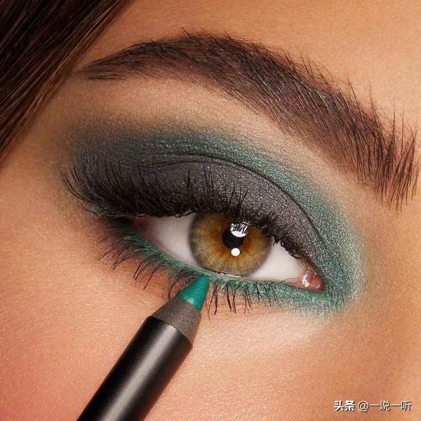 聖誕節和新年，我們會待在家裡，但我們會很時髦