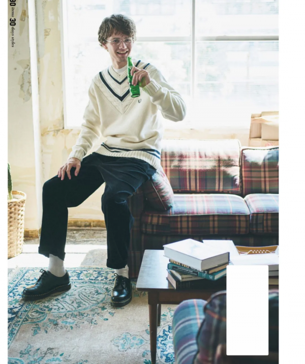 V領毛衫內搭有哪些?(男女通用文) V領毛衫內搭有哪些?(男女通用文)