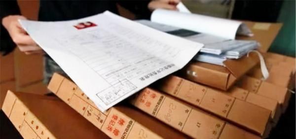 老兵退伍時檔案丟失，28年後發現堂弟用自己名字在石化企業上班