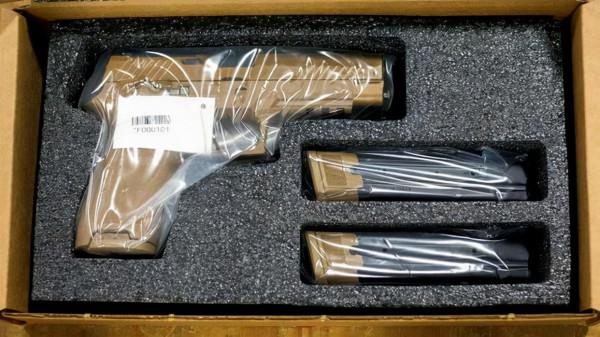 格洛克沉默、伯萊塔流淚，美軍全軍採購的P320手槍有啥不一樣？