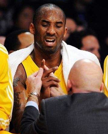 詹皇的腳 科比的手 姚明的膝蓋，看完你還羨慕他們拿高薪嗎？