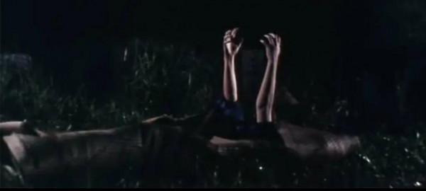 童年噩夢《山村老屍》,背後到底蘊含著怎樣的人性 童年噩夢《山村老屍》,背後到底蘊含著怎樣的人性