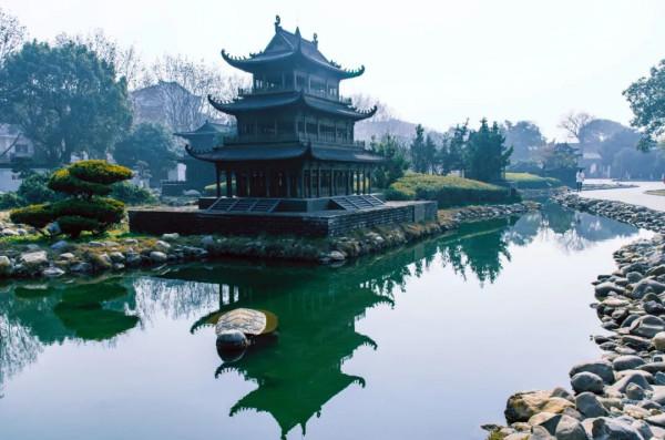 武漢大學教授編了一本《唐詩排行榜》，前10名的唐詩你認同嗎？