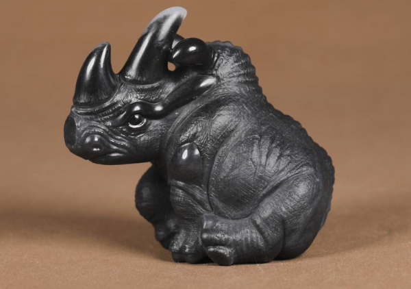 青花料，可愛的小犀牛。心有靈犀