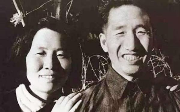 49年新中國成立後,十大元帥夫人擔任什麼職務,1955年有幾人授銜 49年新中國成立後,十大元帥夫人擔任什麼職務,1955年有幾人授銜