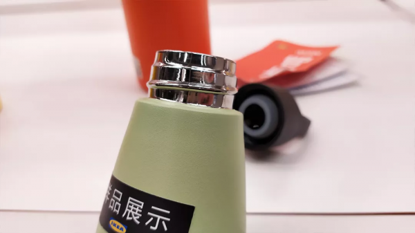 在宜家待滿 8 個小時之後，我發現了這些秘密