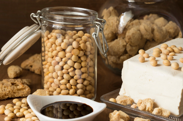 同樣是醬油，&OpenCurlyDoubleQuote;味極鮮&rdquo;和&OpenCurlyDoubleQuote;一品鮮&rdquo;區別挺大，學會再買不吃虧