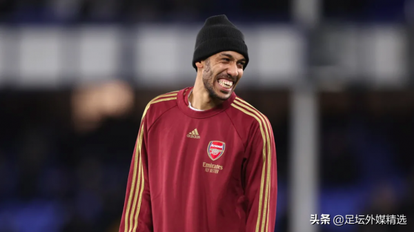 國際足壇轉會市場最新動態:特里皮爾、奧巴梅楊、馬夏爾、德斯特 國際足壇轉會市場最新動態:特里皮爾、奧巴梅楊、馬夏爾、德斯特