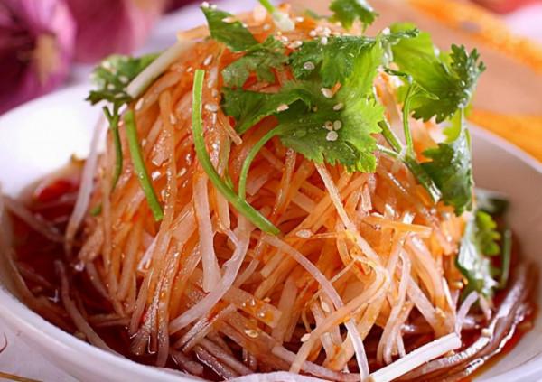 冬天易乾燥，分享4道去燥菜譜，冬天多吃點，面板水潤氣色好