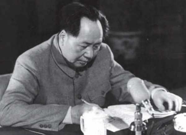 李開文：給主席做飯11年，不願當副廠長，回鄉將改嫁的妻子請回家