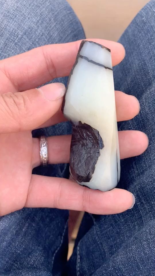 玉石入門介紹:七、俄羅斯玉石 玉石入門介紹:七、俄羅斯玉石