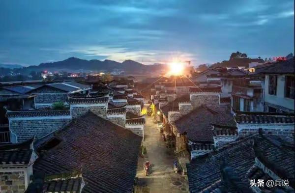 湘西土匪囂張喊話解放軍:你們打3年,也未必能打下來 湘西土匪囂張喊話解放軍:你們打3年,也未必能打下來