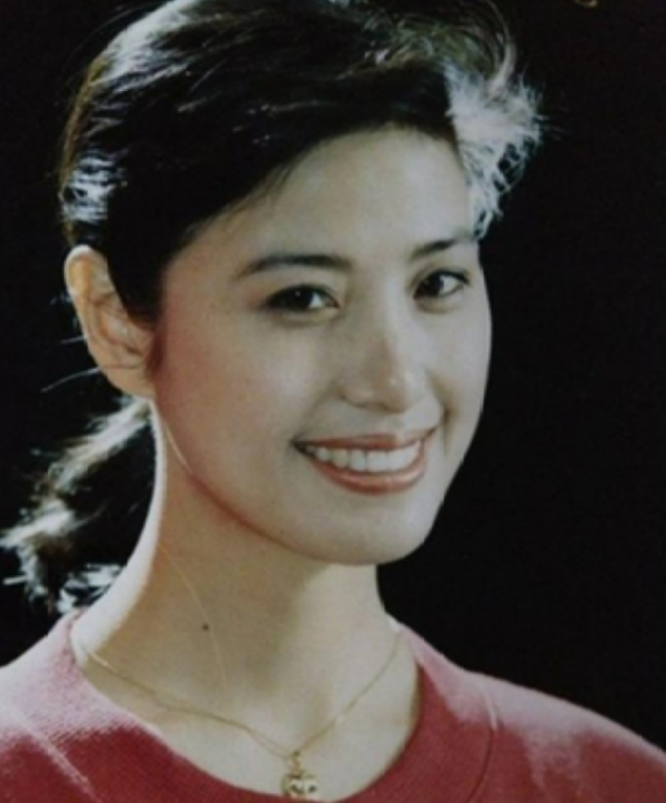 “棗花”吳玉華,一婚嫁汪俊,不願丁克離婚,二婚嫁畫家兒女雙全 “棗花”吳玉華,一婚嫁汪俊,不願丁克離婚,二婚嫁畫家兒女雙全