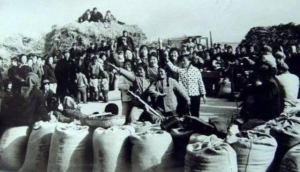 1971年一老漢來到濟南軍區,被哨兵攆走,司令楊得志:趕緊請回來 1971年一老漢來到濟南軍區,被哨兵攆走,司令楊得志:趕緊請回來