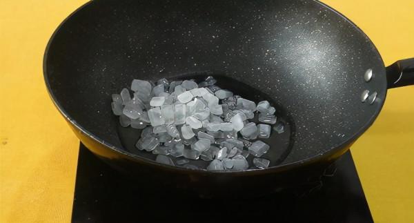 饃香味濃,回味無窮。肉夾饃這鮮香滋味 饃香味濃,回味無窮。肉夾饃這鮮香滋味