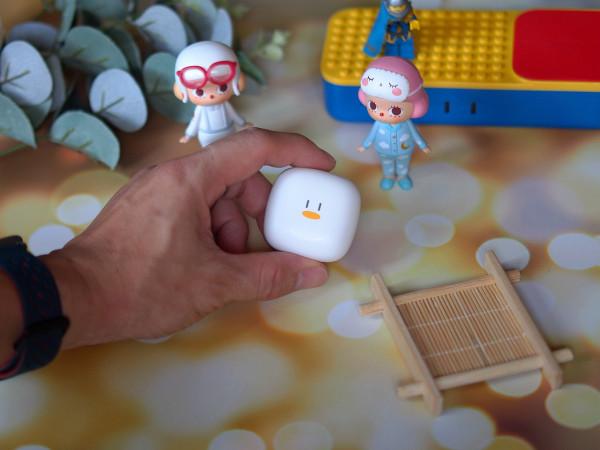 個性訂製Liavs怪奇鵝一款有個性的耳機