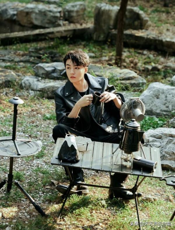 易烊千璽、王源卡點為好兄弟王俊凱22歲生日送祝福,網友表示羨慕 易烊千璽、王源卡點為好兄弟王俊凱22歲生日送祝福,網友表示羨慕