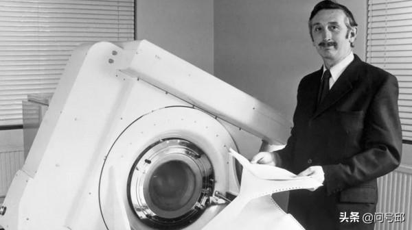 第一臺CT掃描器的誕生,標誌著醫學技術的革新具有里程碑意義 第一臺CT掃描器的誕生,標誌著醫學技術的革新具有里程碑意義