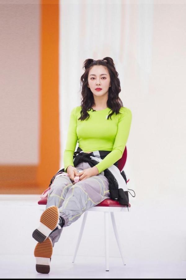 “浪姐”成員現狀:萬茜口碑翻車,寧靜成綜藝咖,黃齡低調出圈 “浪姐”成員現狀:萬茜口碑翻車,寧靜成綜藝咖,黃齡低調出圈