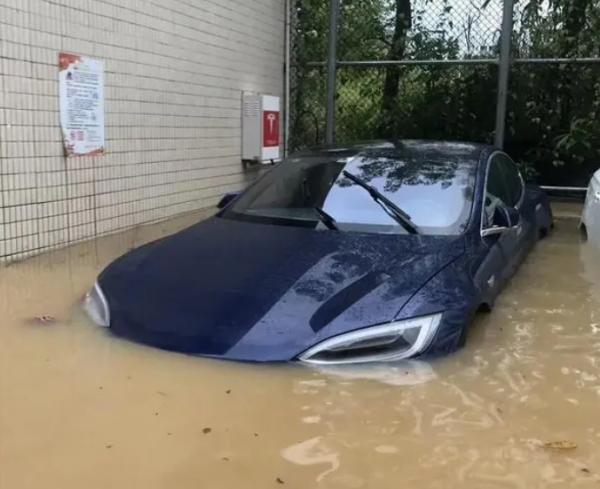 二手車市場那麼多“準新車”,哪裡來的?車販子說出實情 二手車市場那麼多“準新車”,哪裡來的?車販子說出實情