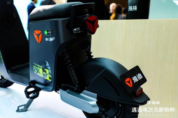 雅迪佈局換電,兩輪電動車實現無限續航還要多久? 雅迪佈局換電,兩輪電動車實現無限續航還要多久?