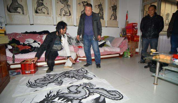 山東一位道長堅信龍真實存在，並上山尋龍16年，至今仍在山上堅持