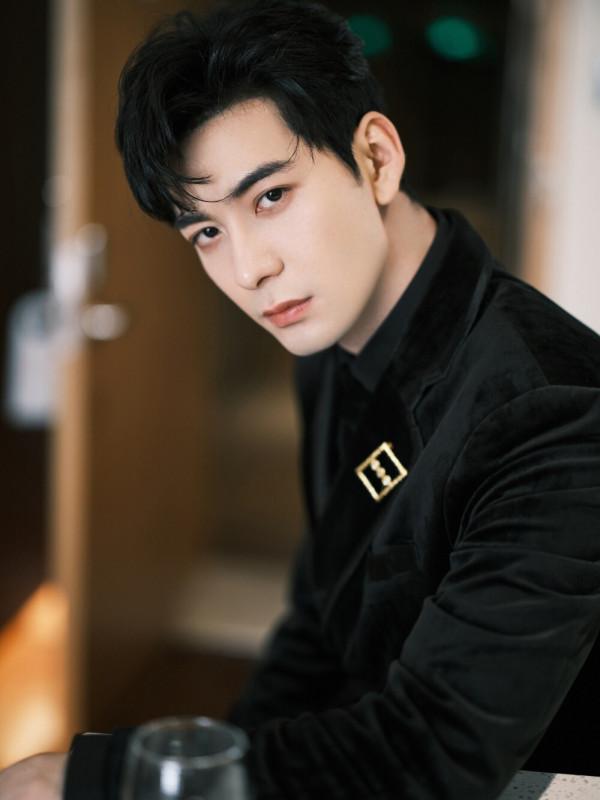 10位遼寧籍男星,個個高大英俊,氣質出眾,你最喜歡誰 10位遼寧籍男星,個個高大英俊,氣質出眾,你最喜歡誰