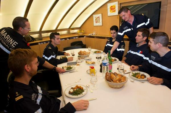 法國戰略核潛艇有多豪華？颱風級跟它比起來，就是一個縣城招待所