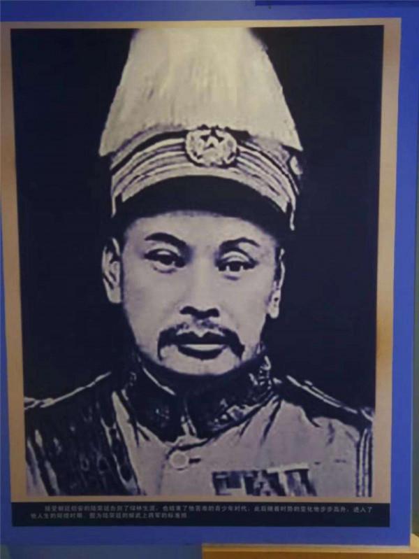 桂軍佔領廣東後，接著佔領湖南，兵臨武漢，意外發生了