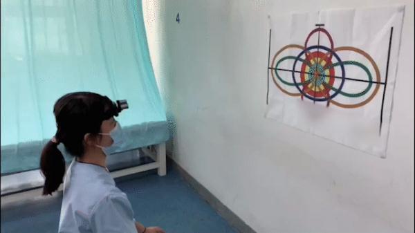 手把手教你5個動作，告別“辦公室綜合徵”