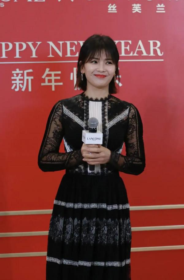 女神劉濤釋出會
