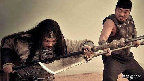 《三國演義》，馬超和許褚的單挑，到底誰略勝一籌？