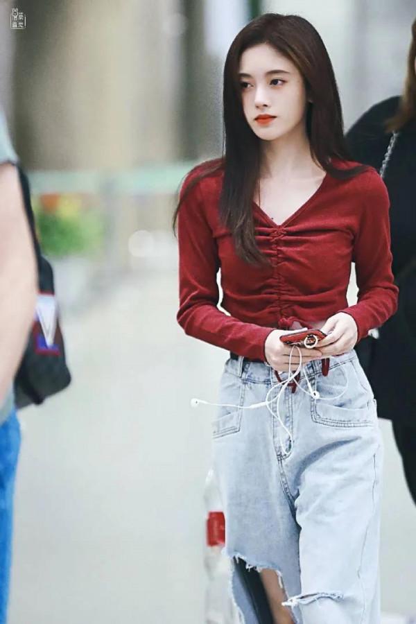 小個子怎麼穿搭?鞠婧禕教你穿出不一樣的freestyle 小個子怎麼穿搭?鞠婧禕教你穿出不一樣的freestyle