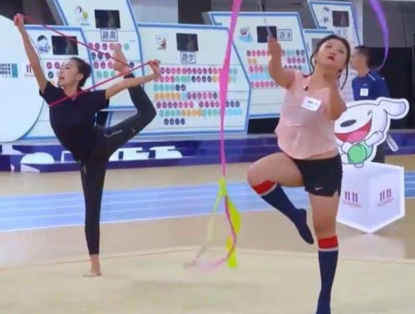 自信女王辣目洋子：矮胖壯也能美出圈，還在全球四大時裝週走秀