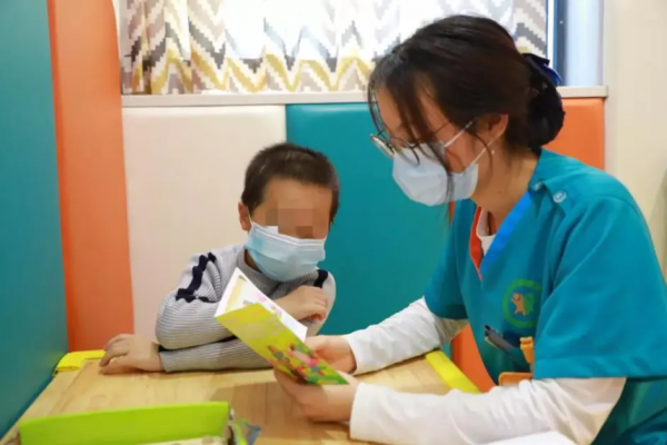 孩子“貴人語遲”，大多是3點原因，父母需重視