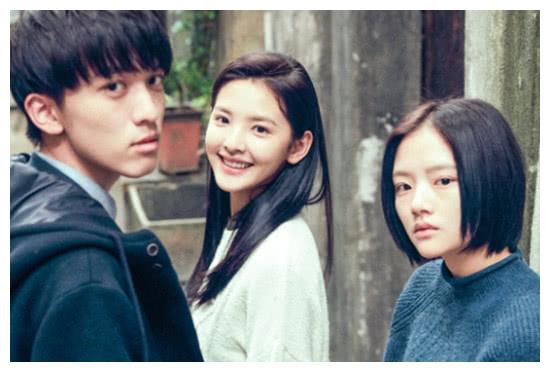 “曇花一現”，這6位僅紅一時的演員讓人唏噓，當年熱度今日全無