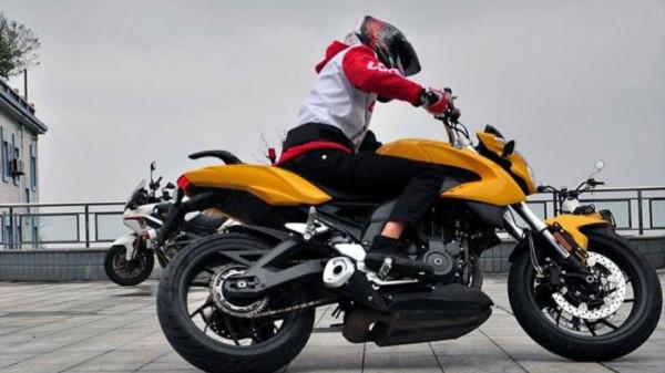 國產一款具有寶馬元素髮動機的大單缸，能否適應長途摩旅？