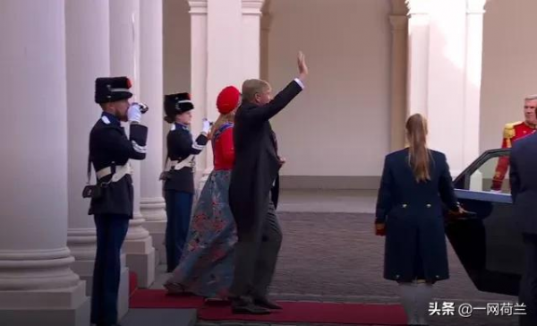 荷蘭小王子日,國王演說財政部長公佈預算案 荷蘭小王子日,國王演說財政部長公佈預算案