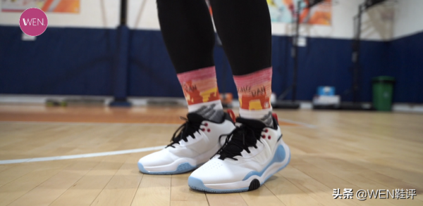 二百以內沒有能打的鞋!效能居然還有勝出AG1的點?AG凌空實戰 二百以內沒有能打的鞋!效能居然還有勝出AG1的點?AG凌空實戰