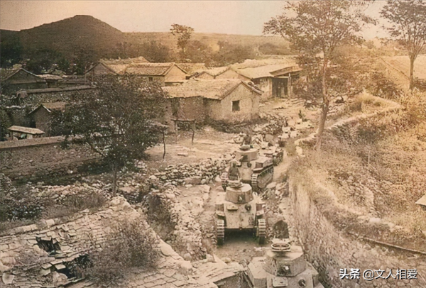 丁盛隻身營救被敵人包圍的二百人,連長感激地說,丁大膽名不虛傳 丁盛隻身營救被敵人包圍的二百人,連長感激地說,丁大膽名不虛傳