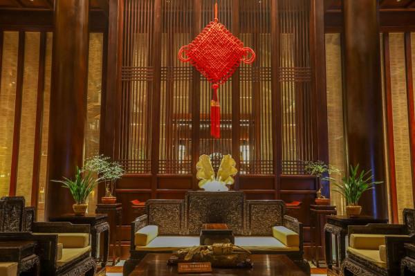 廣東旅行,發現一座“禪修酒店”,造型像古代宮殿,建築大有來頭 廣東旅行,發現一座“禪修酒店”,造型像古代宮殿,建築大有來頭