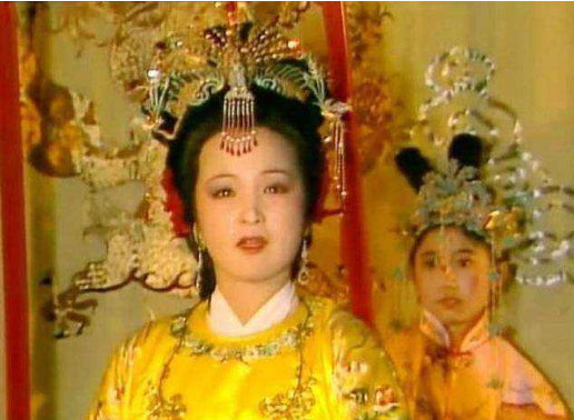 紅樓夢中，賈元春嫁的是哪位皇帝？