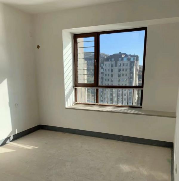 再見了傳統榻榻米，這才叫小戶型多功能兒童房，爸媽看了想照搬