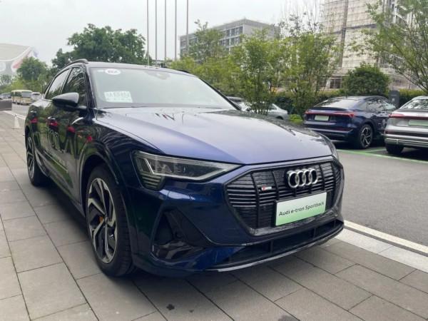 試駕奧迪e-tron Sportback:充電40分鐘,撒歡爬了座3200米高的山 試駕奧迪e-tron Sportback:充電40分鐘,撒歡爬了座3200米高的山