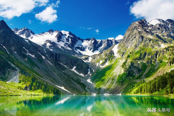 在農曆九月份出生的人都是猴月生人