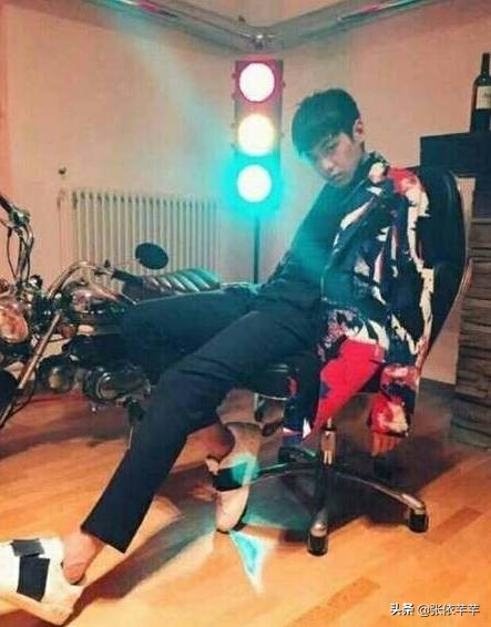 “愛笑女神”唐藝昕：嫁給張若昀才明白，她到底多幸運