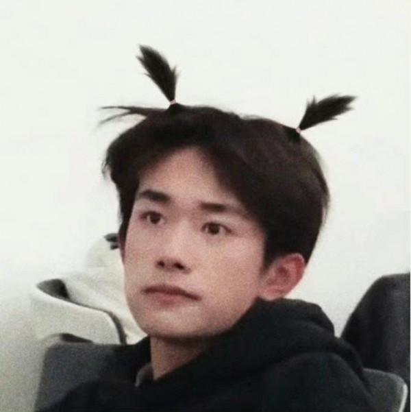 你會喜歡的易烊千璽桌布 你會喜歡的易烊千璽桌布