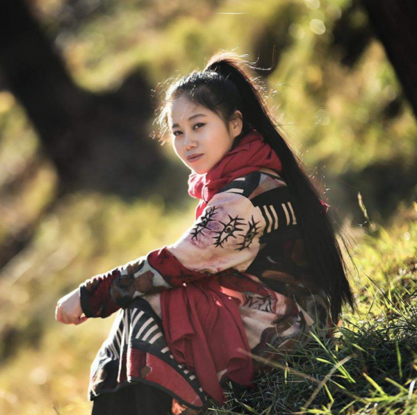 崔苗：為了實現上星光大道的夢想，大山姑娘負債40萬如今怎樣了？