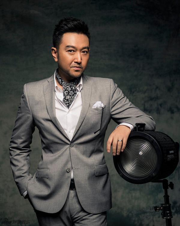 著名演員劉向京：演《闖關東》成名，陪母親抗癌，40歲做父親