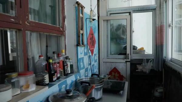 愛空間家裝 助力《秘密大改造》第一期 單臂天使的老房整容改造 愛空間家裝 助力《秘密大改造》第一期 單臂天使的老房整容改造